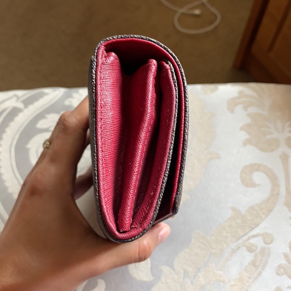 Michael kors wallet - Picture 4 of 5